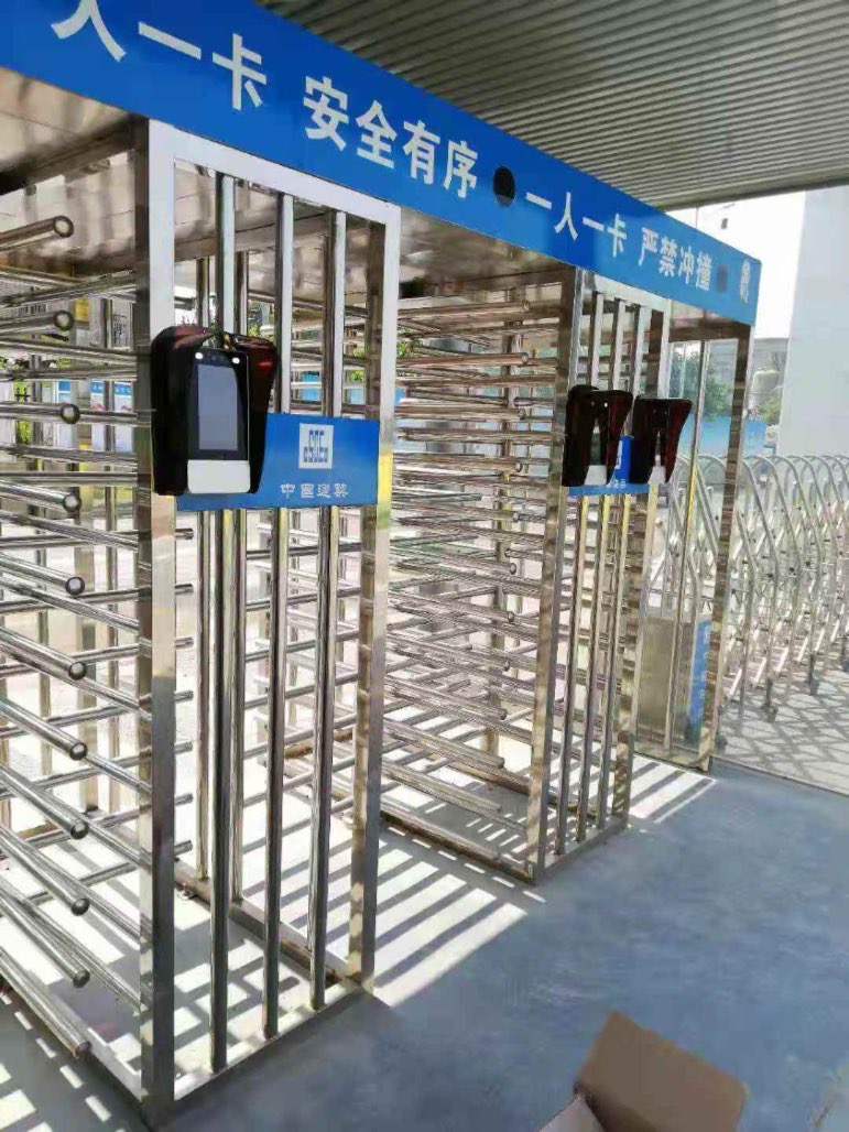找产品：方形全高双门闸机