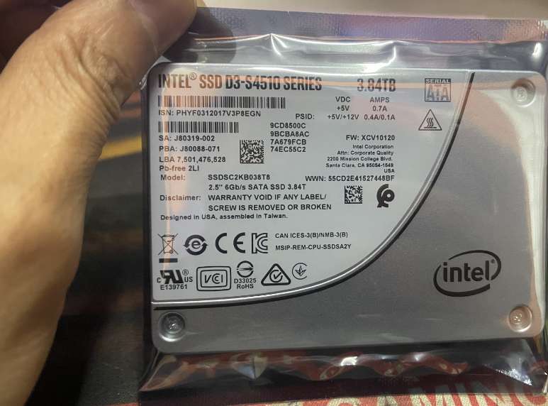 找产品：intel S4510 S4520 3.84T固态 SATA3