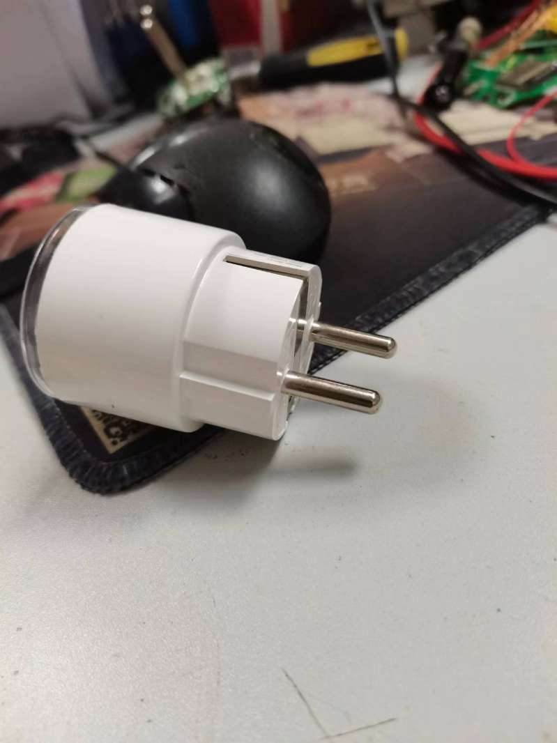 找产品：智能电量统计欧规插座