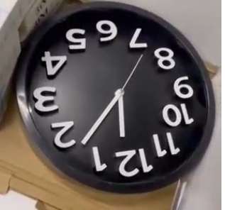 找产品：墙钟