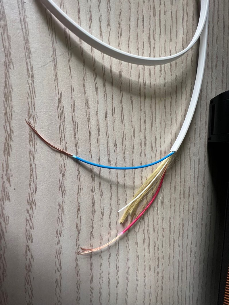 找产品：电源线