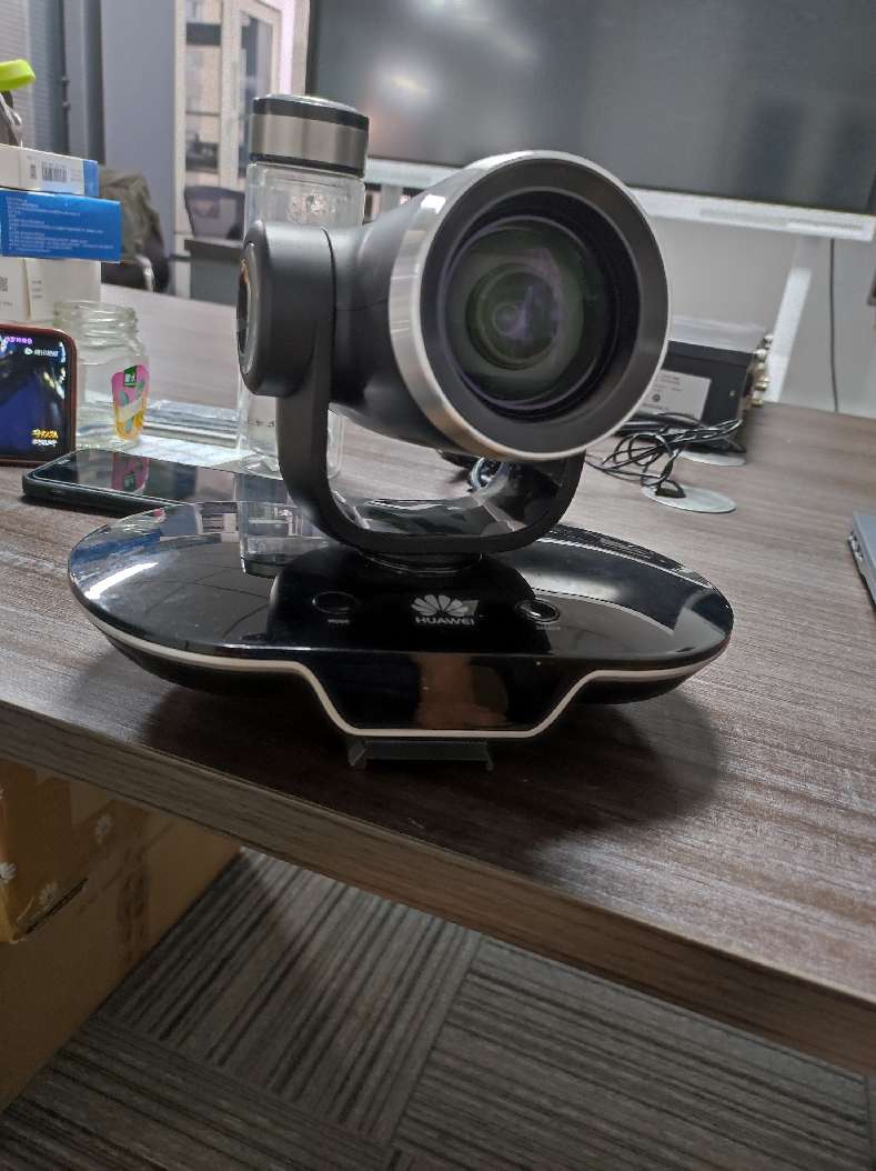 找产品：视频会议摄像机