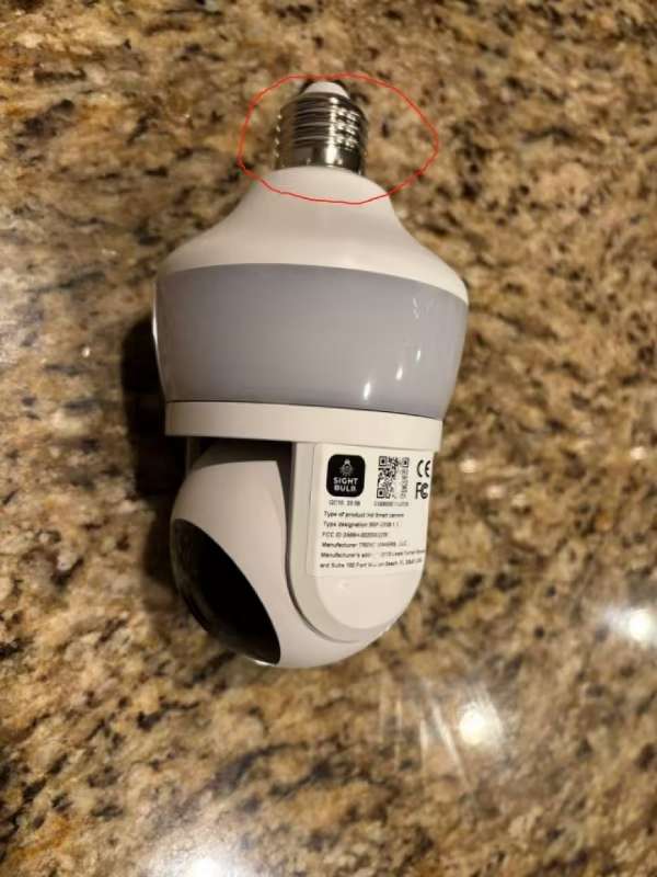 找产品：灯泡式摄像头壳