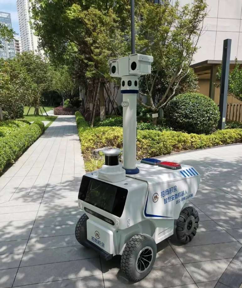 找产品：巡检机器人