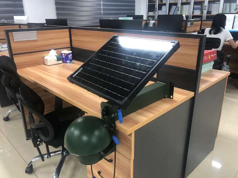 找产品：太阳能充电板