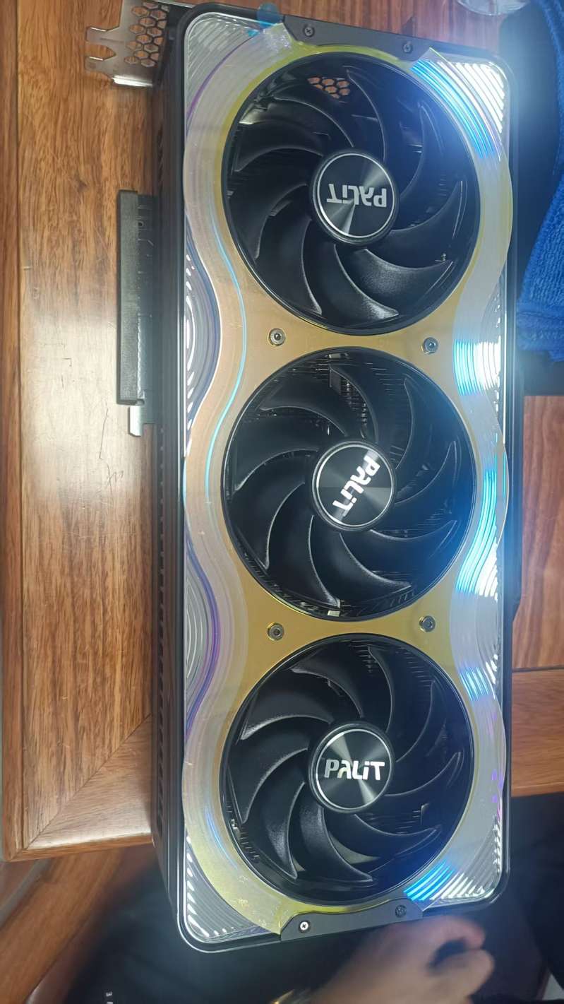 找芯片：AD102-301-A1