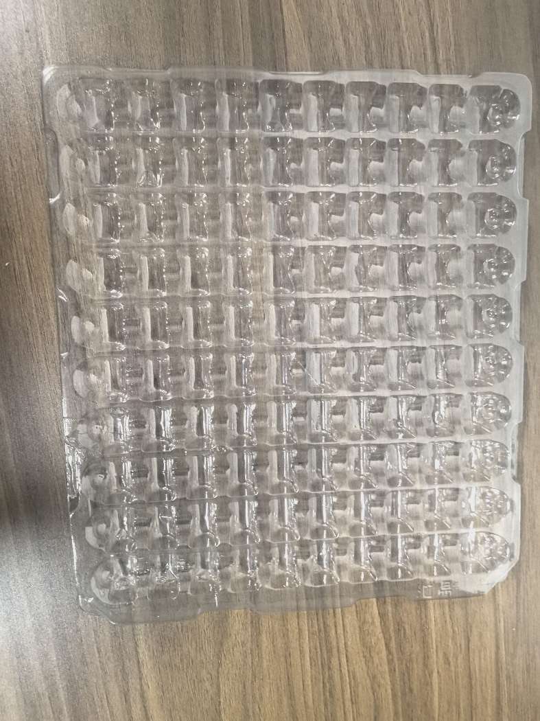 找代工：吸塑盘