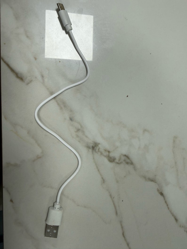 找配件：A to C二十公分数据线